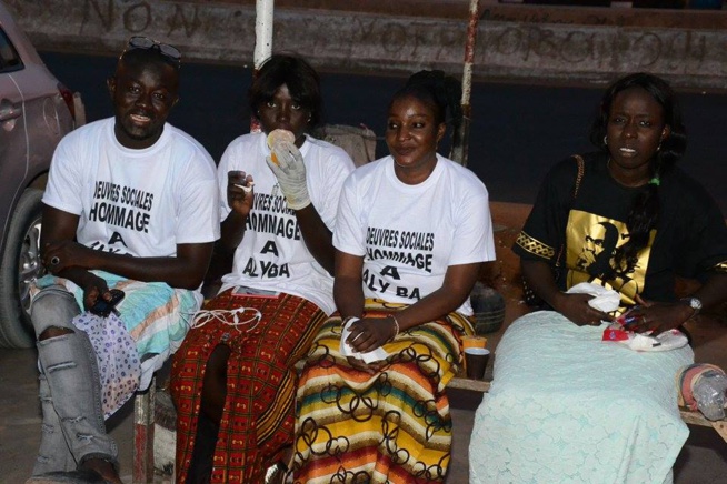 Oeuvre social: Le fans club nationale de Pape Diouf au chevet des malades de l'hopital Philipe Maguilen Senghor de Yoff.