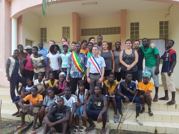 Chantier solidaire en Casamance : Les jeunesses d’Oussouye et de Cabourg en France se rencontrent