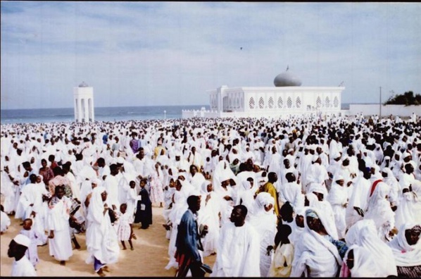 Prière Tabaski : Le Khalif des Layènes ordonne aux fidèles de porter du blanc, les femmes de ne pas s’embellir de parures