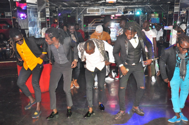 Lendemain concert de Titi, Baye Demba et Rich Niang explosent le Titan club avec Rakhou Prod.