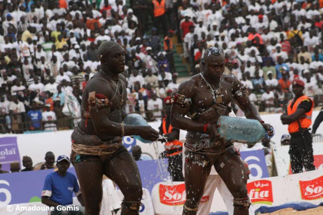 Micro trottoir : Modou Lo vs Balla Gaye 2, "une revanche fantôme", les amateurs se prononcent