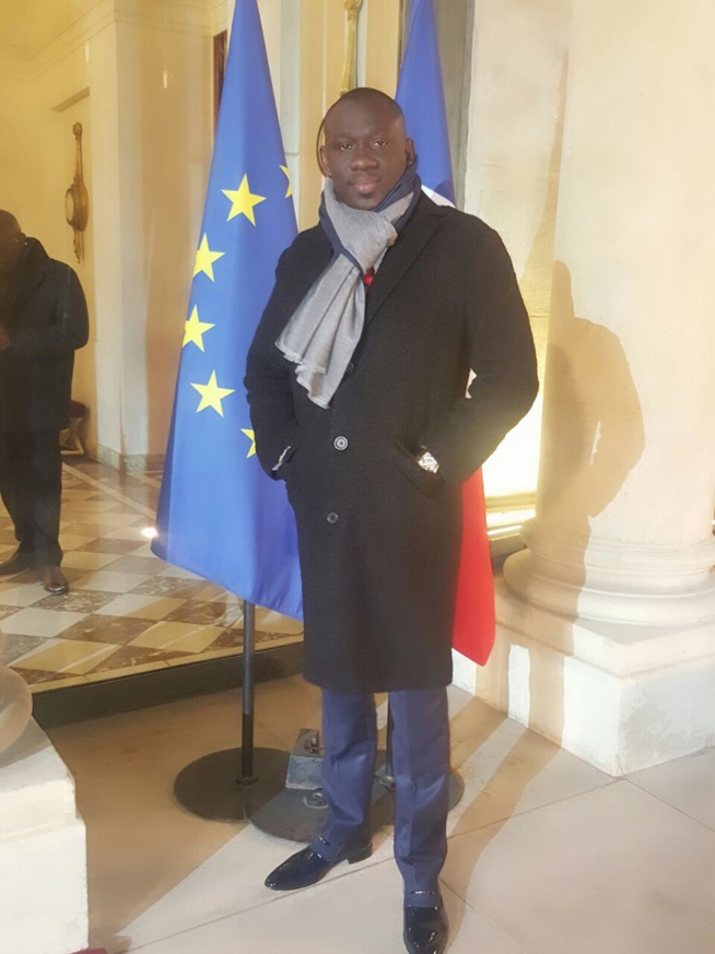 Le Président Français François Hollande porte son choix sur l'artiste Pape Diouf pour animer la soirée de gala dédiée à son Excellence le Président Macky Sall à L' Elysé de Paris.