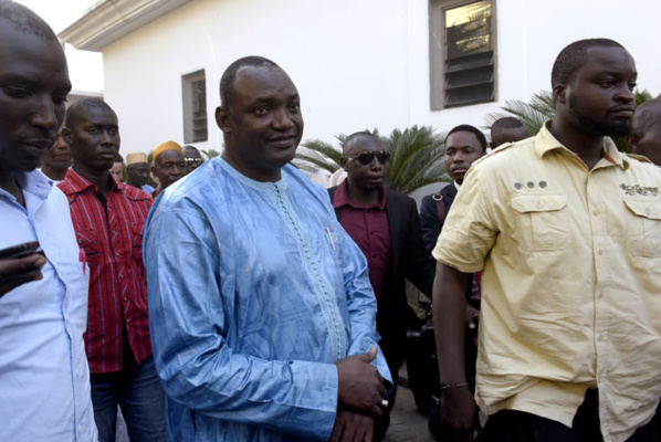 Hotel Kaibara, la bamboula d’Adama Barrow et Cie