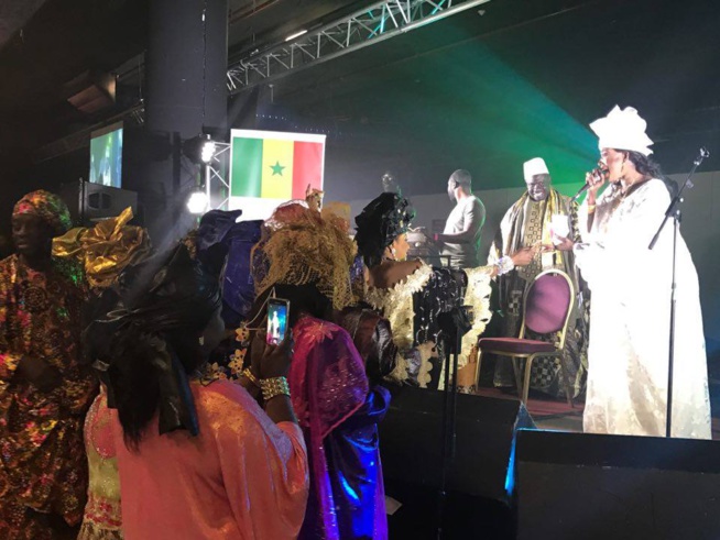 Rakhou Prod: Les deux diva Fatou Ngueweul et Kiné Lam enflamment la nuit des femmes au Palais des Congrés de Montreuil.