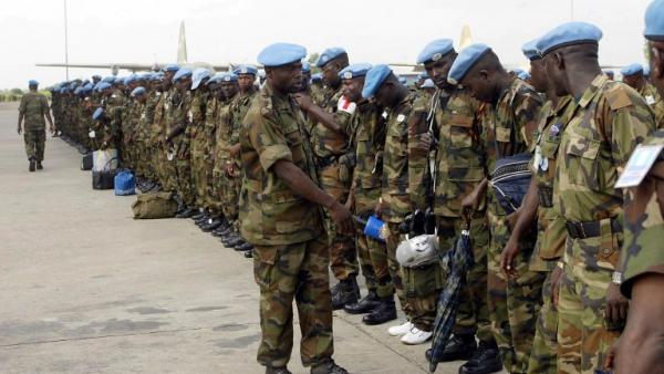 Remise de drapeau au Detsen 6/Mali : 485 Jambars dans le bourbier malien