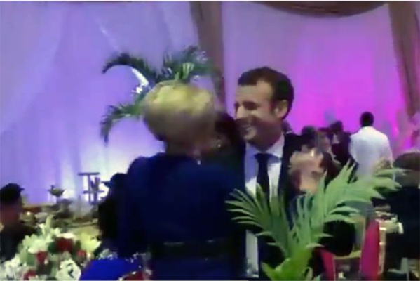 Brigitte et Emmanuel Macron : Danse attendrissante des amoureux à Dakar