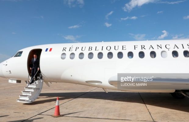 Urgent! L’avion de Macron a heurté la…