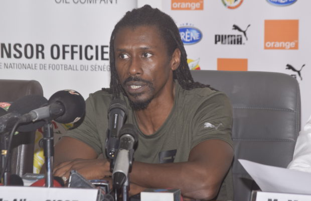 Aliou Cissé : « Que les anciens internationaux, notamment El Hadji Diouf, me laissent faire mon…