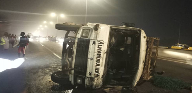 Un Ndiaga Ndiaye se renverse sur l’Autoroute à péage