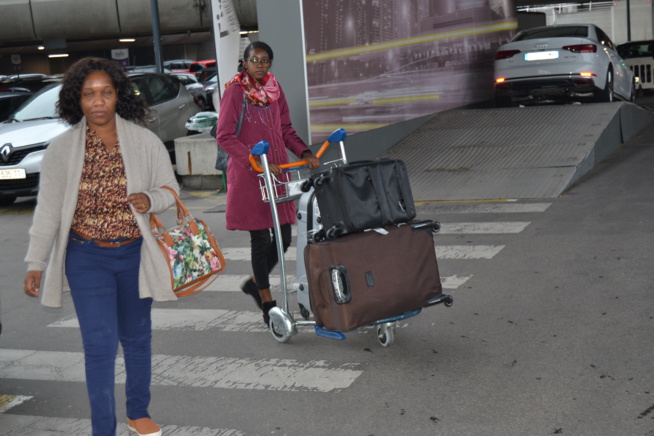 Arrivés du staff de Promo Consulting du président Mbagnick Diop à Paris pour les African Leadership Award ce 02 Novembre au Meridien Etoiles