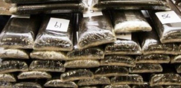 Urgent : La marine nationale saisit plus d'une tonne de cocaïne