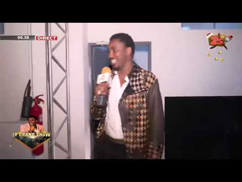 DU JAMAIS VU, WALLY SECK REINTERPRETE MAGNIFIQUEMENT SA CHANSON YOBANTE | BAL DES FARAMAREEN