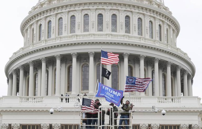 La France condamne «une atteinte grave contre la démocratie» aux États-Unis