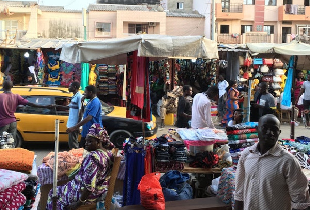 Problème d’insalubrité au marché HLM: Les commerçants interpellent l’État