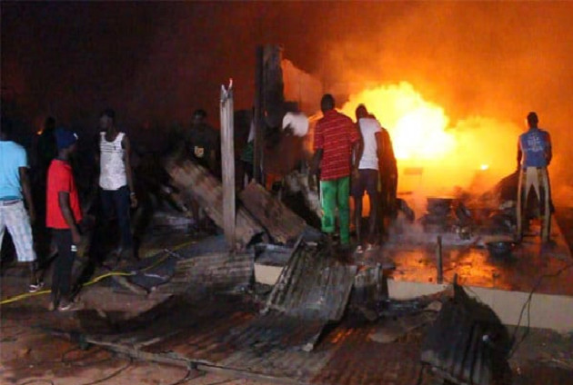 Incendie au Marché Khar Yalla À Médina Baye : Les victimes s’indignent et interpellent les autorités aphones