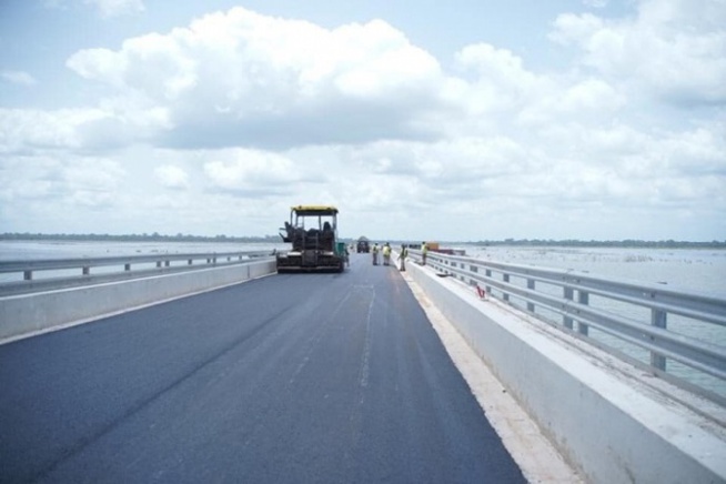 Grève illimitée des transporteurs de la Casamance La levée du péage au pont de Marsassoum exigée