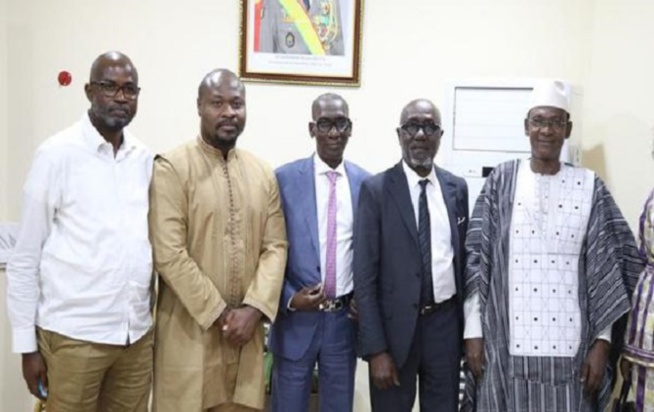 En visite au Mali depuis deux jours : Guy Marius Sagna, Mamadou D. Decroix et Cie, reçus par le Premier ministre Choguel Maïga