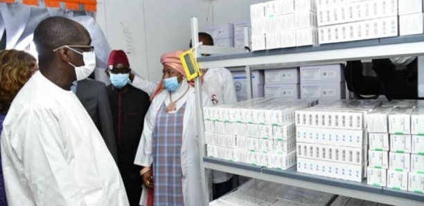 AstraZeneca célèbre l'anniversaire des premières livraisons de vaccins en Afrique dans le cadre du programme COVAX