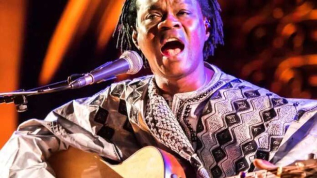 Formations aux métiers des arts: Le chanteur Baaba Maal veut créer un centre