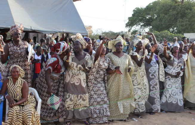 Forte Mobilisation au meeting du Ministre Oumar Gueye de la coalition Benno Bokk Yakaar ( Images )