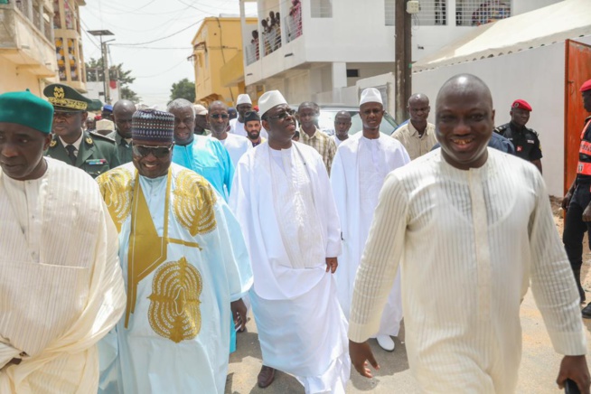 Tivaouane: Le Président Macky Sall au mausolée de Cheikh Seydi El hadji Malick Sy