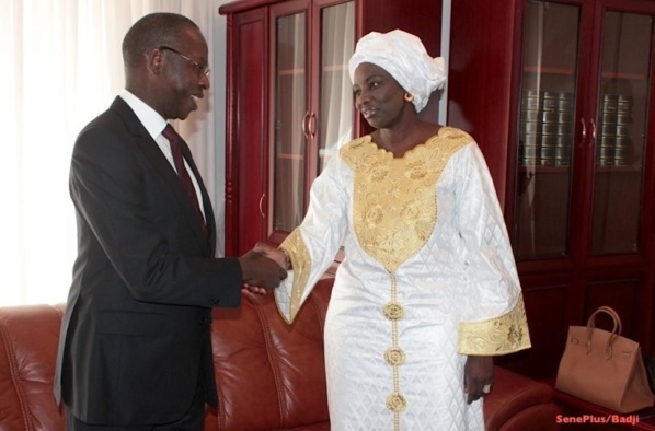 Aminata Touré souhaite une bonne réussite à son successeur le nouveau PM Mouhamed Dione.
