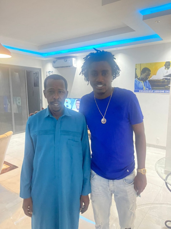 Wally B Seck rend visite à Cheikh Amar après ses térangans lors des récoltes de Khelcome