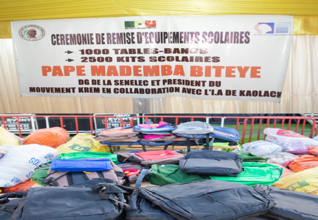 Fournitures et équipements solaires : Papa Mademba Bitèye offre 1000 tables-bancs et 2500 kits scolaires aux écoles de Kaolack