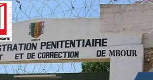 Prison de Mbour : Un détenu en état critique évacué à l’hôpital