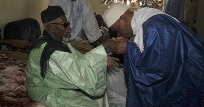 Me Abdoulaye Wade a rendu visite au Khalife général des mourides