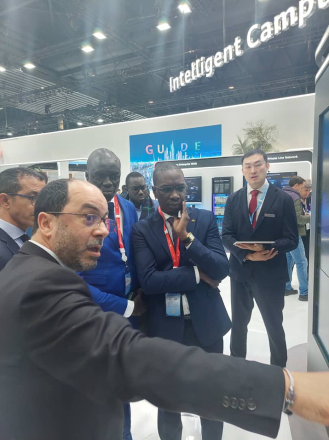 Monde de la mobilité à Barcelone: Participation de Moussa Bocar Thiam, Ministre de la Communication, des Télécommunications et de l’Économie Numérique au « Mobile World Congress »