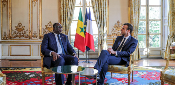 Échange Macron-Macky Sall : “Le troisième mandat n’a jamais été évoqué” (source diplomatique)