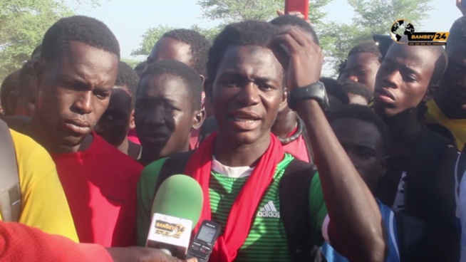 Bambey : Marche des élèves de Ngoye qui agitent un parfum détournement dans leur lycée