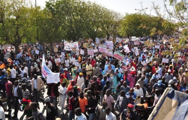 Après Charlie Hebdo: Une contre-manifestation à Dakar et en Afrique, pour dire "Je suis Africain"