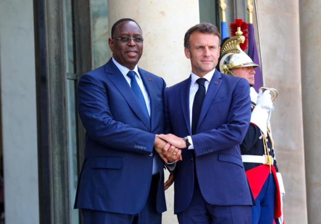 Sommet de Paris/ Renforcer la coopération et la compréhension mutuelle: Le Président du Sénégal et le Président français discutent des relations bilatérales et des enjeux mondiaux