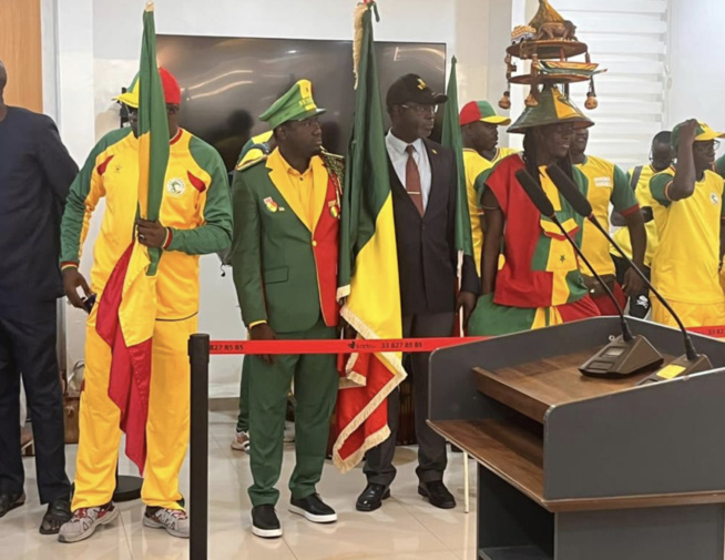 CEREMONIE DE REMISE DU DRAPEAU NATIONAL AUX LIONNES DU BASKET BALL DANS LE CADRE DE L’AFRO BASKET KIGALI 2023