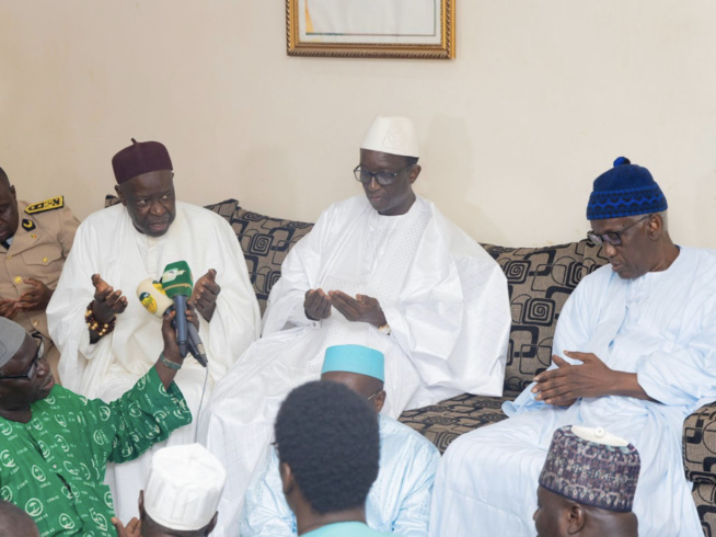 MAOLOUD 2023- Le premier Ministre Amadou Ba en visite à Tivaoune chez El Hadj Maodo Malick Sy pour les chantiers de l’hopital