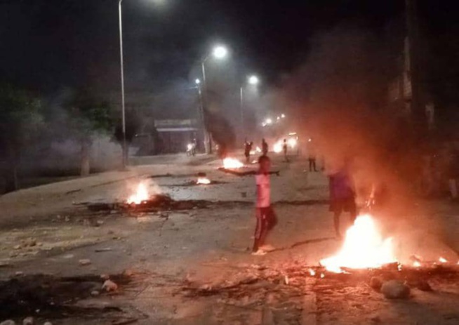 Touba/ Bataille rangée entre Baaye Fall et "talibé" de Serigne Djily Wade : Plusieurs blessés enregistrés