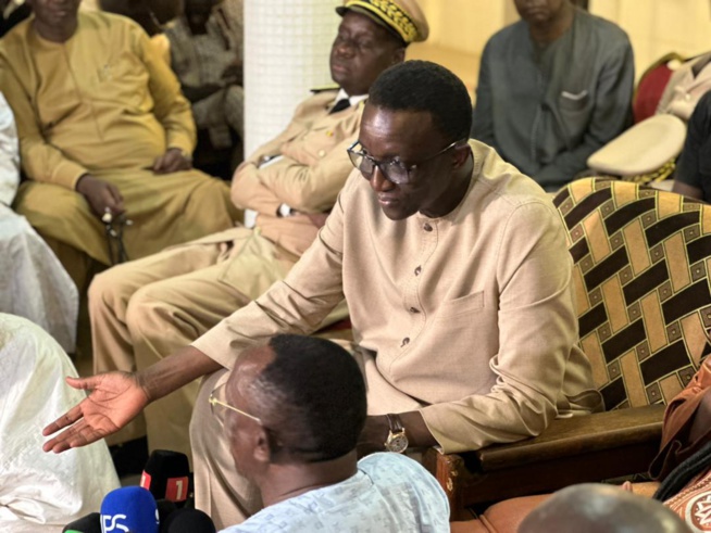 Le Premier Ministre Amadou BA s’est rendu à Médina FALL, Keur Cheikh, chez les Baye Fall communément appelé « Péthie mi»,