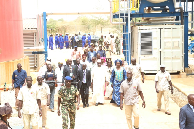 Macky Sall inaugure la centrale électrique de Kahone et annonce ses ambitions pour le secteur