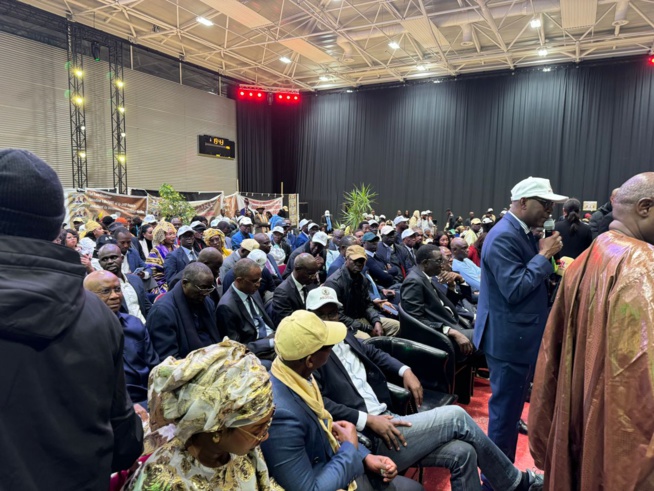 Le candidat Amadou BA en meeting à Asnières (France) Mobilisation exceptionnelle pour une victoire éclatante de BBY au 1er tour