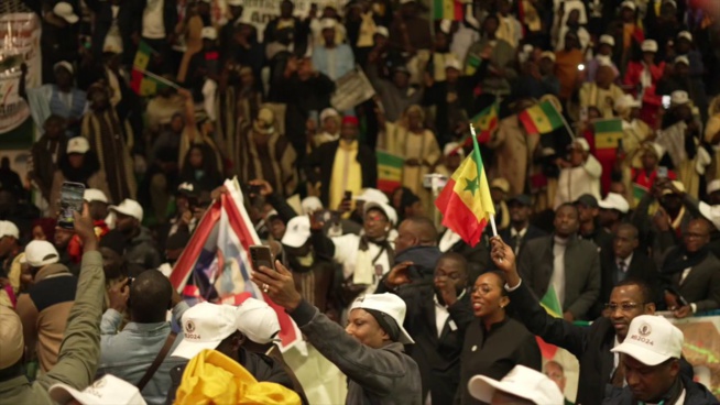 Meeting du Candidat Amadou BA à Asnières (France) La Diaspora, garant d’une victoire au 1er tour   