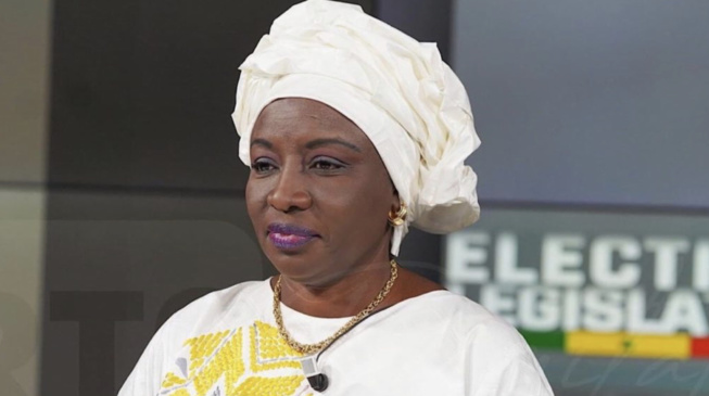 Contrôle parrainages: l’ancien Premier ministre Aminata Touré au deuxième tour