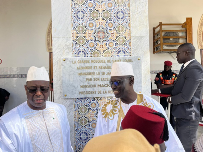 Photos+videos: Macky Sall dans l'effervescence de la Grande mosquée de Lodo Saint-Louis après la prière de ce vendredi