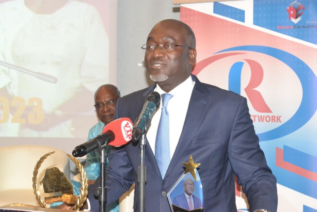 En images 15 ans du quotidien Rewmi,le DG Pape Mademba Bitéye de la SENELEC élu Homme de l’Année 2023.