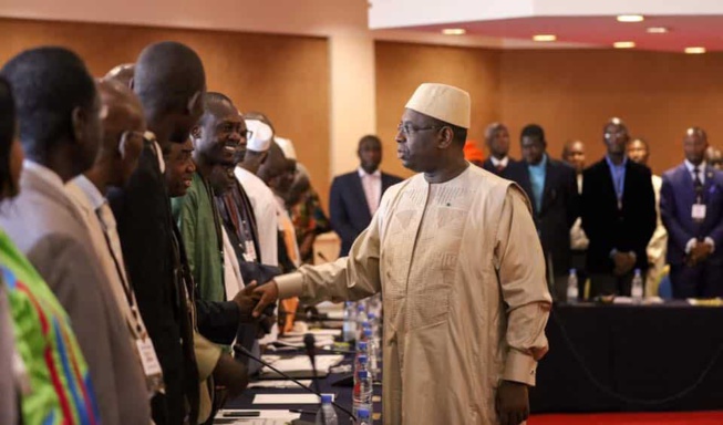 SEN de l’APR : Macky Sall active la machine électorale autour de Amadou Bâ