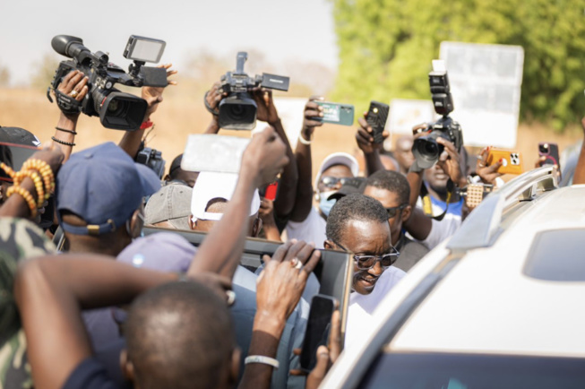 Amadou Ba et Khalifa Sall se tapent l’accolade à l’entrée de Velingara   Un exemple à l’attention des politiques