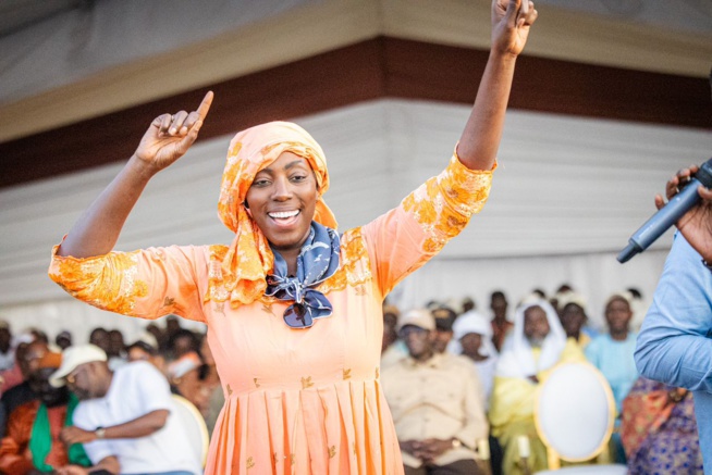 Amadou Ba affirme face une foule en liesse   «Kaolack redeviendra  le grenier  du Sénégal»