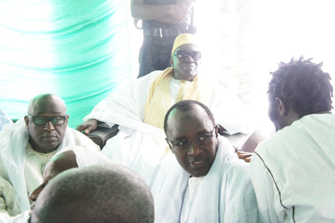 En images, l'innauguration de la mosquée de Serigne Saliou Mbacké de Mbour ce vendredi 1er jour du ramadan.