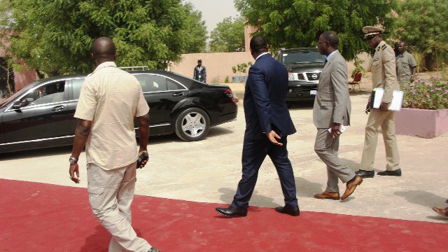 Coupures de courant, demande sociale, inondations, Bby : Ces dossiers chauds qui meublent les vacances de Macky Sall